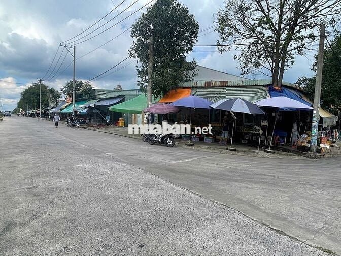 Chính Chủ Cần Bán Lô Đất 2 Mặt Tiền Cạnh Chợ Thông Đường MP Tân Vạn