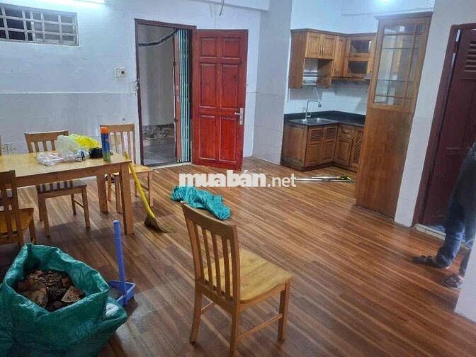 cho thuê chung kế ngã tư bốn xã q ,bình tân