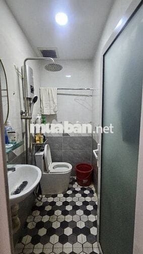 BÁN NHÀ HXH - 1 CĂN RA MT - 30M2 X 2TẦNG - P15 TÂN BÌNH-NHỈNH 3 TỶ