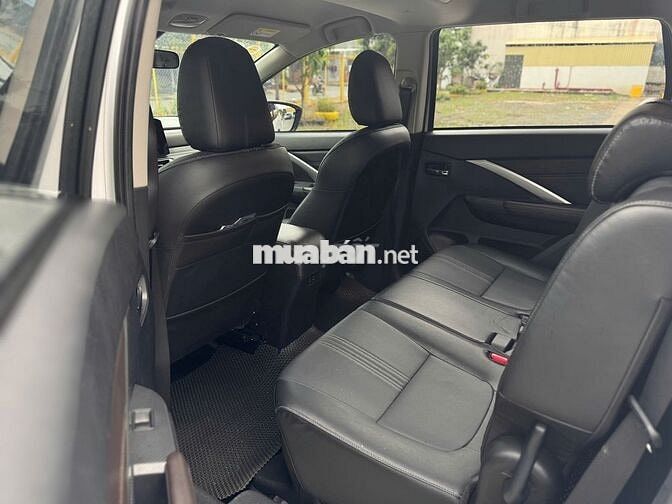 Mitsubishi Xpander 2025 Premium 1.5 AT - 16100 km