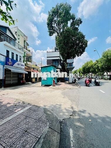 7.8 tỷ TL, 6.3x10.5m, 65m2 đất, hẻm 3.5m Phạm Văn Hai thông Trường Sa