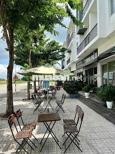 Bán nhà phố 3 tầng dt ngang 5 dài 17 mặt tiền đường 30m dự án sun casa