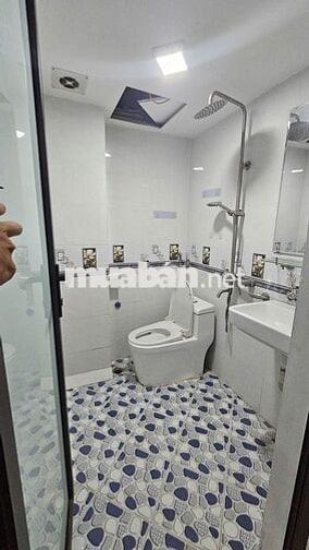 Nhà 5T*33m2 full nội thất- ngay trục đường chính- Cho thuê Giá 4,05 tỷ