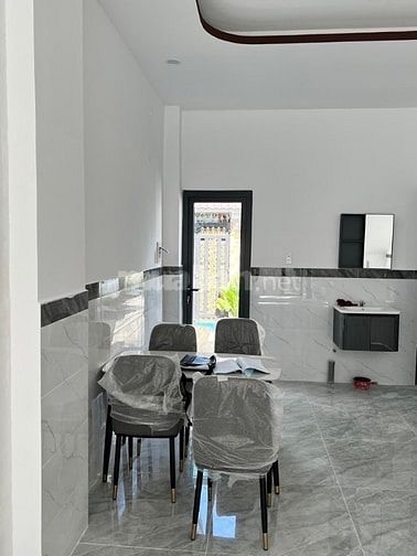 Bán Nhà đẹp, Đường số 6, Tăng Nhơn Phú, hẻm ô tô,55m2, 5 tỷ hơn.