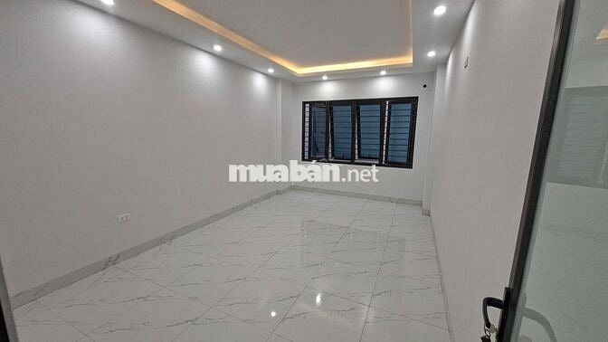 Nhà 4T*34m2 xây độc lập - Mặt chợ thị trấn - Sát quốc lộ 6- Giá 4,1 tỷ Nhà 4T*34m2 xây độc lập - Mặt chợ thị trấn - Sát quốc lộ 6- Giá 4,1 tỷ