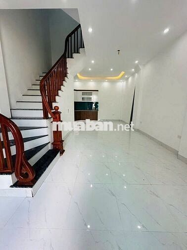 Rẻ nhất khu vực nhà 3 TẦNG,full nội thất,ÔTÔ đỗ cổng,gần DH TDTT,QL6 Rẻ nhất khu vực nhà 3 TẦNG,full nội thất,ÔTÔ đỗ cổng,gần DH TDTT,QL6