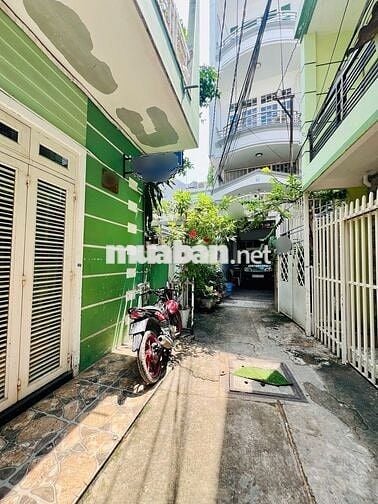 7.8 tỷ TL, 6.3x10.5m, 65m2 đất, hẻm 3.5m Phạm Văn Hai thông Trường Sa