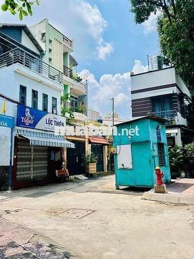 7.8 tỷ TL, 6.3x10.5m, 65m2 đất, hẻm 3.5m Phạm Văn Hai thông Trường Sa