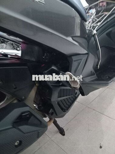 Xe máy Honda Air Blade màu xám đen