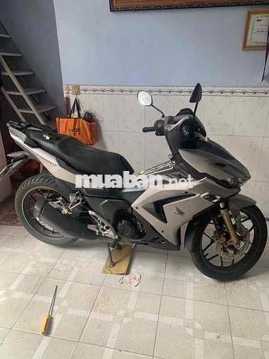 WINNER V3 - XE NHÀ ĐI ZIN 100% - Chính chủ