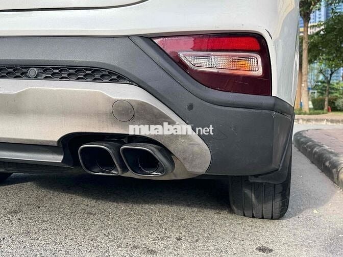 Hyundai Santa Fe sx2020 AT Diesel Base - Odo 74k