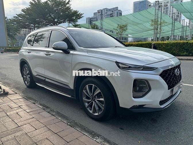 Hyundai Santa Fe sx2020 AT Diesel Base - Odo 74k