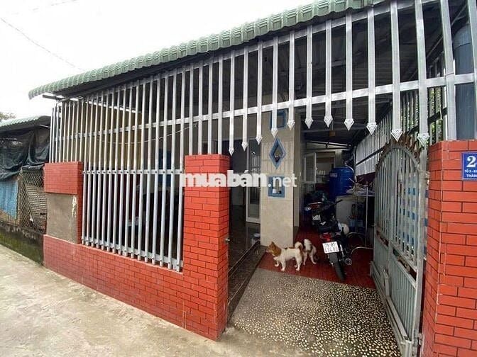 bán gấp nhà C4 ở Gia Huỳnh-Trảng Bàng. DT 155m2, giá 900 triệu. SHR.