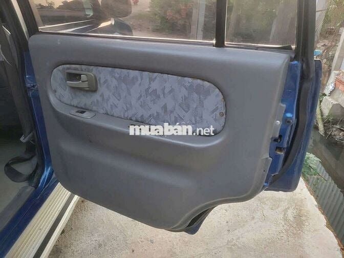 Isuzu máy dầu 2004