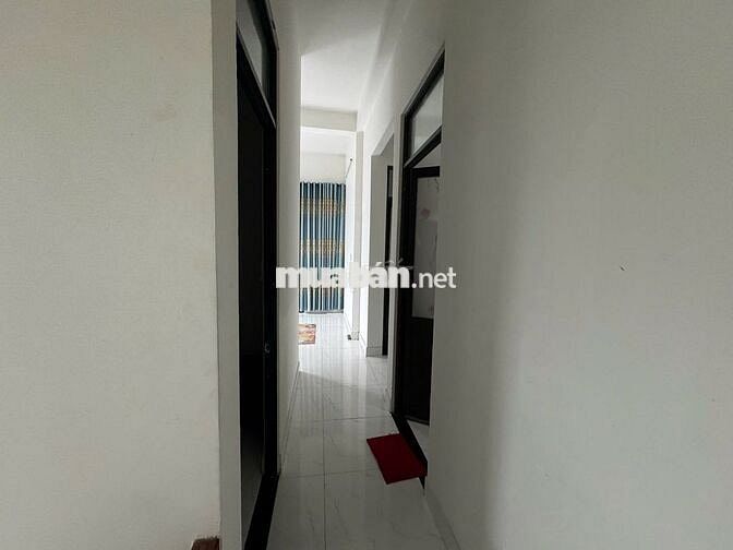 NHÀ 2 TẦNG 2 MẶT KIỆT OTO TRÁNH NHAU NGUYỄN CHÁNH, 4PN, GẦN BIỂN