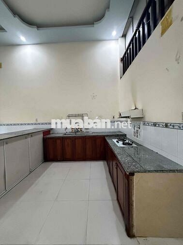 Cho thuê nhà chánh nghĩa hẻm 30/4 trệt lửng có 2 phòng 2 wc thủ dầu