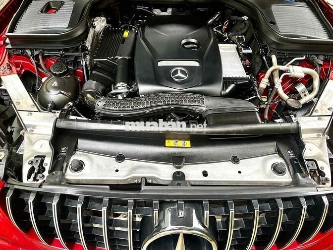 Mercedes GLC 250 4Matic 2019. Xe đẹp không lỗi