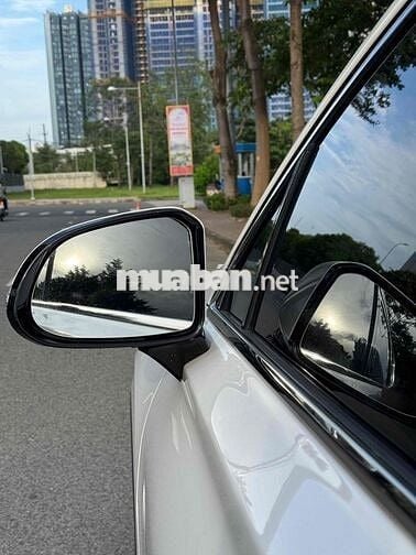 Hyundai Santa Fe sx2020 AT Diesel Base - Odo 74k