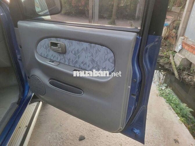 Isuzu máy dầu 2004