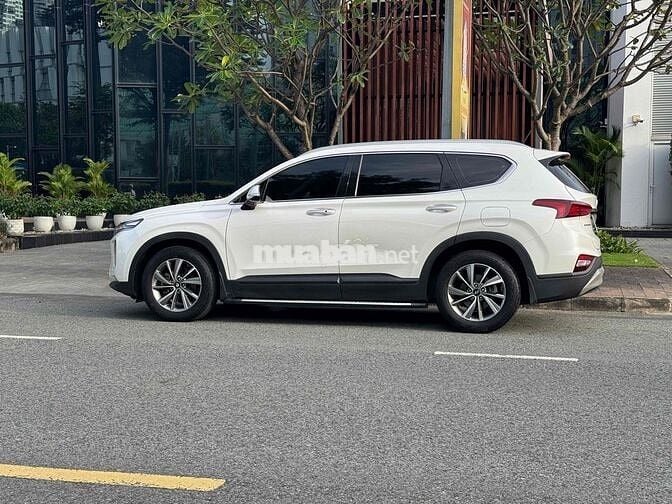 Hyundai Santa Fe sx2020 AT Diesel Base - Odo 74k