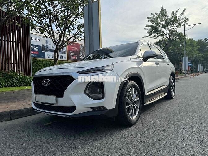 Hyundai Santa Fe sx2020 AT Diesel Base - Odo 74k