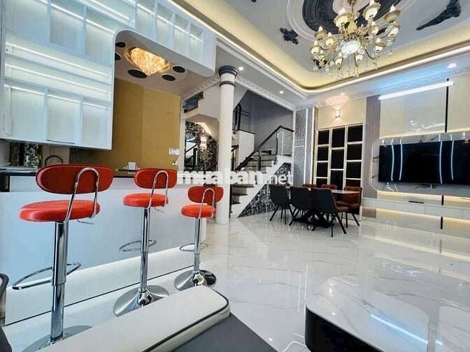 Ô TÔ NGỦ TRONG NHÀ-MẶT TIỀN ĐƯỜNG 8M-HUỲNH TẤN PHÁT- NHÀ BE-CHỈ 6,6 TỶ