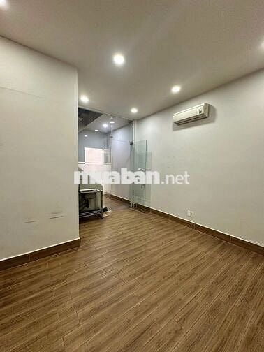 GIÁ TỐT CHO KHU VỰC SÂN BAY - 120C Yên Thế, P.2, Tân Bình. DTSD 400m2