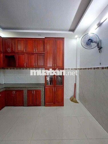 Bán Nhà MT Gần Khu Gò Xoài . 2 Lầu,4PN. TL BÁN NHANH