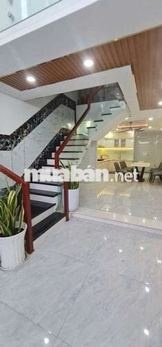 NGAY GA T3 5T/70M² 5M - TRƯỜNG CHINH - CỘNG HOÀ - PHẠM VĂN BẠCH