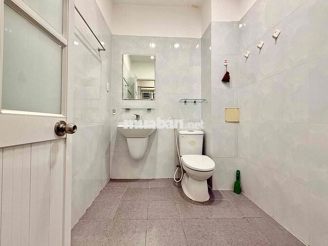 Căn Hộ Ban Công .... Bếp Tách Biệt .... 🔥🔥🔥