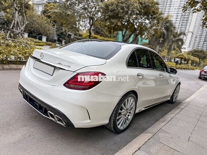 MERCEDES BENZ C300 AMG 2016 Độ Full Option Cực Đẹp