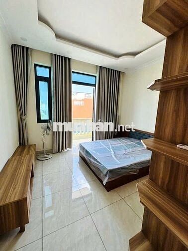 BÁN NHÀ 5 TẦNG- HXH 8M- NỘI THẤT XỊN XÒ- P. TÂN THỚI NHẤT -Q12 CHỈ 8.X