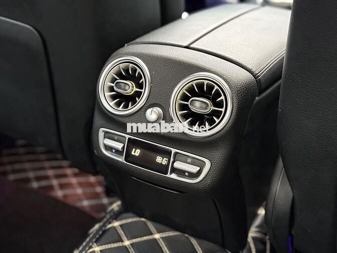 MERCEDES BENZ C300 AMG 2016 Độ Full Option Cực Đẹp