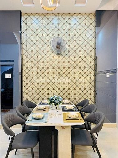 Nhà đẹp Bùi Hữu Nghĩa Bình Thạnh, thanh toán 400 triệu nhận nhà, 82m2.