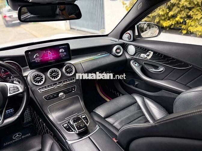 MERCEDES BENZ C300 AMG 2016 Độ Full Option Cực Đẹp