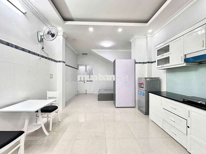 CHÍNH CHỦ CHO THUÊ Căn Hộ Full Nội Thất Đầy Đủ Tiện Nghi Mới Toanh