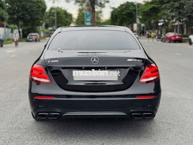 MERCEDES BENZ E300 AMG 2019 Xe Lướt Đẹp Có Trả Góp