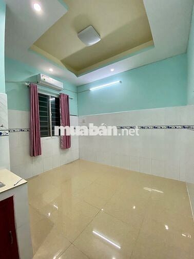 Phòng trọ quận 4 đường Đoàn Văn Bơ