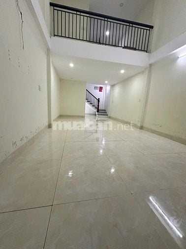 Bán nhà CHDV 5 tầng  mặt tiền Nguyễn Trường Tộ Q. Tân Phú giá 9.6 tỷ