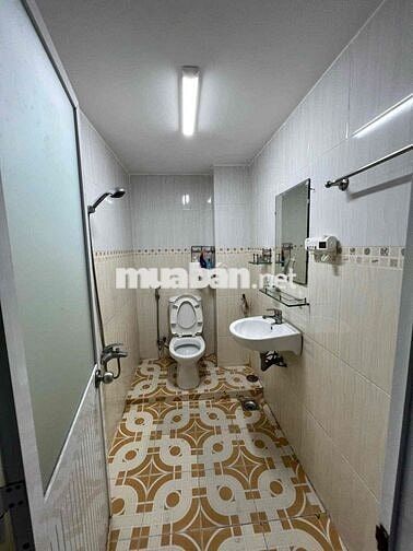 Cho thuê nhà Mặt Tiền Bình Phú Quận 6