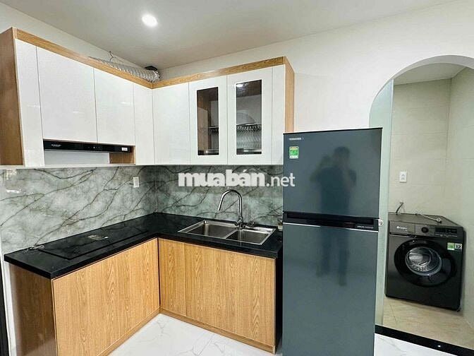 🌟 STUDIO BAN CÔNG – FULL NỘI THẤT MỚI CỨNG – SÁT ĐẠI HỌC VĂN LANG 🌟