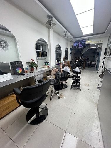 Chính chủ cần bán gấp nhà mặt ngõ kinh doanh