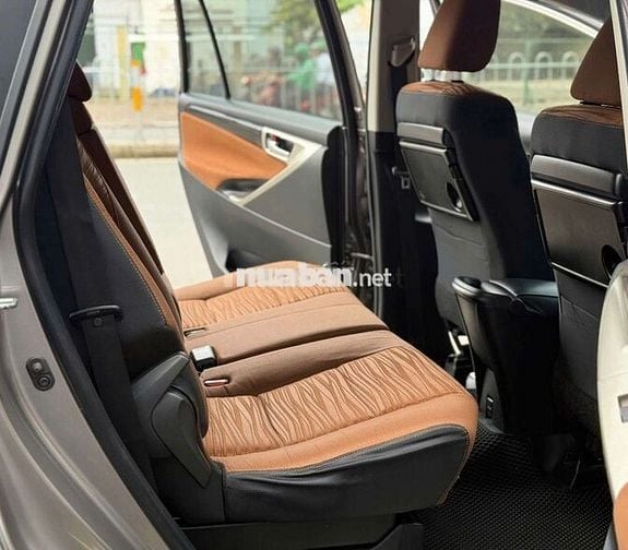 Innova 2.0G 2019 - 108.000 km - Giá Còn Giảm