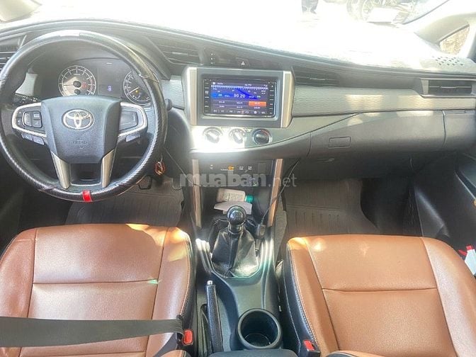 🚗✨ CHO THUÊ XE TỰ LÁI INNOVA 2017 – 8 CHỖ RỘNG RÃI TẠI TP.HCM! ✨🚗