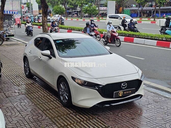 MAZDA 3 1.5  SPORT LUXURY SX 2023 ODO 32.000 KM