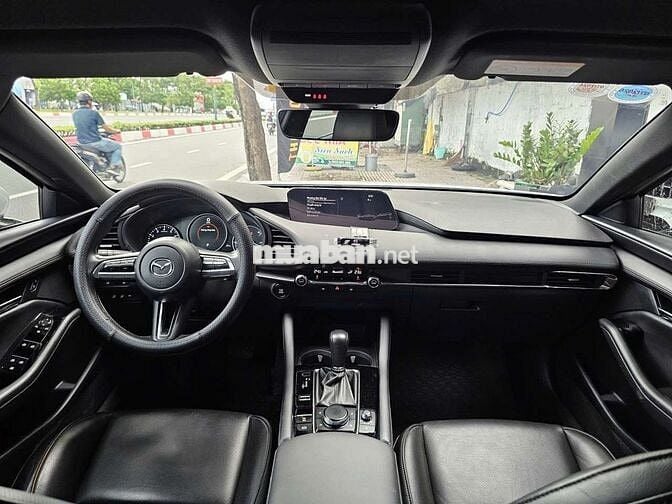 MAZDA 3 1.5  SPORT LUXURY SX 2023 ODO 32.000 KM