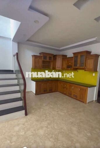 Nhà mặt tiền đường sầm uất 6 x 20 có 6pn 6wc sân thượng