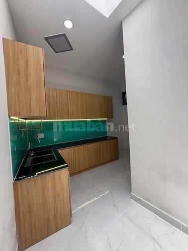 🏡 Nhà ở ngay cổng trường TH LÊ VĂN VIỆT Q.9 