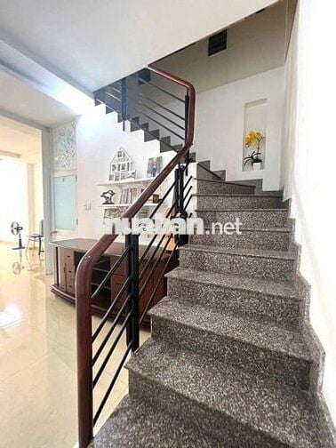 Cho thuê nguyên căn 5pn5wc, hẻm tải thông, Đường số 28 p6 Gò vấp