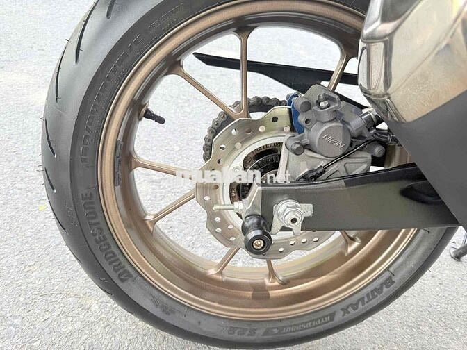 Bán HONDA CB300R thailan siu cọp ODO6k